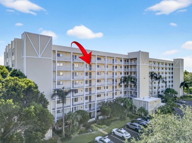 Beautifully updated 2 bedroom 2 bath fully furnished turnkey