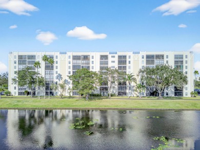 Beautifully updated 2 bedroom 2 bath fully furnished turnkey