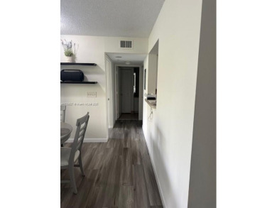 Live in the famous Las Olas, in a gorgeous highly secured