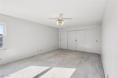 Discover this wonderful condo at the Carlton House, conveniently