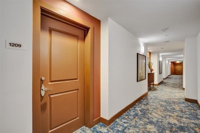 Live in the heart of downtown Fort Lauderdale at Strada 315!