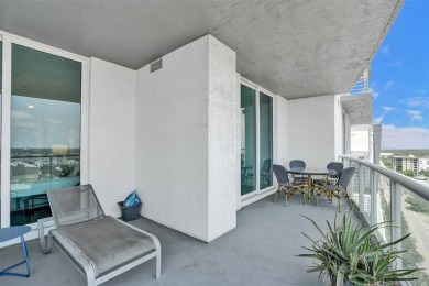 Live in the heart of downtown Fort Lauderdale at Strada 315!