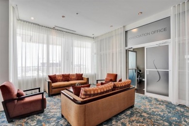 Live in the heart of downtown Fort Lauderdale at Strada 315!