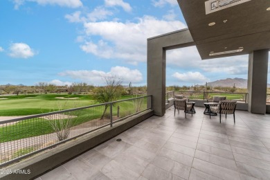 GOLF MEMBERSHIP available! lPrepare to be enchanted by this