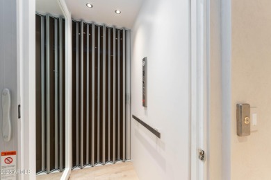 GOLF MEMBERSHIP available! lPrepare to be enchanted by this