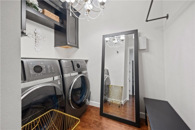 Discover the perfect blend of comfort, style and privacy in this