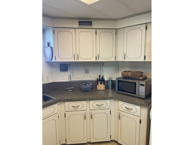 Swiss Village / Lot #98 / 2 Bedroom/2 Bath / 1,320 Sq. Ft. / $58