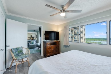 Pinnacle Port is a 25 acre Sanctuary located at the far West end