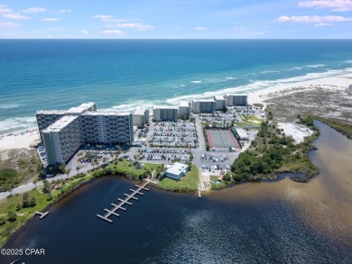 Pinnacle Port is a 25 acre Sanctuary located at the far West end