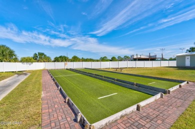 Pinnacle Port is a 25 acre Sanctuary located at the far West end