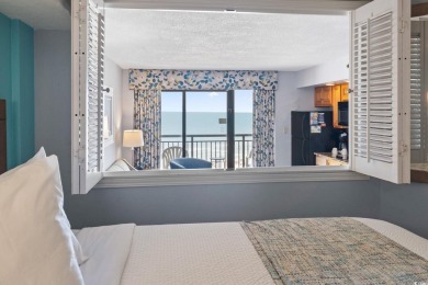One bedroom OCEANFRONT unit with stunning views up and down the