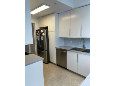 Recently renovated (bedrooms, bathrooms, kitchen and hardwood