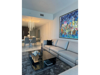 3 BEDROOM PLUS DEN/ 4 bath Fully designer decorated turnkey unit