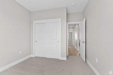 Beautiful 2025 single-level home in scenic Hurricane! Enjoy