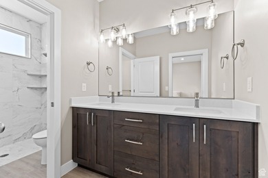 Beautiful 2025 single-level home in scenic Hurricane! Enjoy