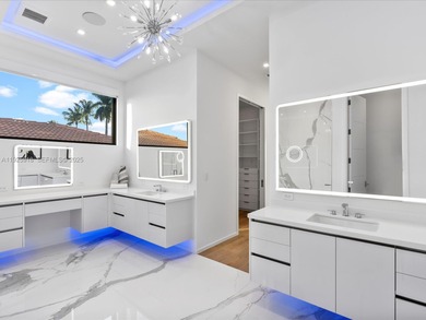 Set on the most coveted isle in Las Olas, this newly constructed