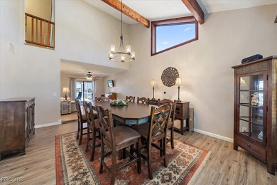 Wonderful SFR Lakefront Living on Lake Alhambra - Western