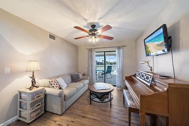 Wonderful SFR Lakefront Living on Lake Alhambra - Western