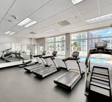 Amazing Location, at the heart of the Brickell Financial