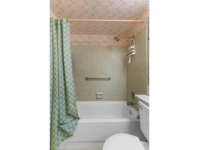 GREAT LOCATION! 3RD FLOOR WATER VIEW CONDO ONLY A FEW STEPS FROM