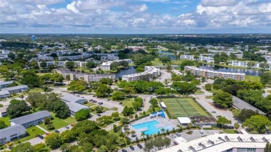 GREAT LOCATION! 3RD FLOOR WATER VIEW CONDO ONLY A FEW STEPS FROM