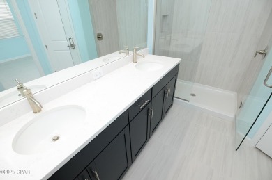 JUST REDUCED!! MOTIVATED SELLERS!! BRAND NEW TILED FLOORING