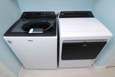 JUST REDUCED!! MOTIVATED SELLERS!! BRAND NEW TILED FLOORING