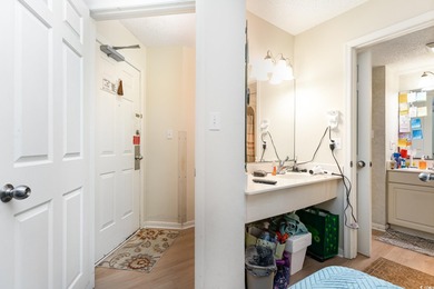 Wake up to the sound of waves and breathtaking panoramic ocean