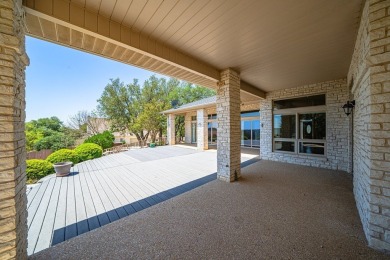 HILL COUNTRY VIEWS! Located in the sought-after Summit