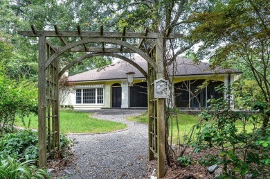 Level corner lot across from Lake Balboa... Bonus lot included