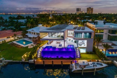 Stunning Bay/Canal Contemporary Residence- 100+ ft on deep water