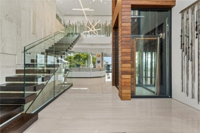 Stunning Bay/Canal Contemporary Residence- 100+ ft on deep water