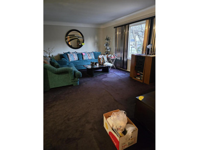 Looking for seclusion or privacy, this is the one. A beautiful