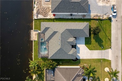 STOP & BEHOLD! If you're searching for a STUNNING WATERFRONT