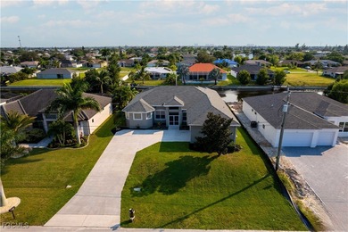 STOP & BEHOLD! If you're searching for a STUNNING WATERFRONT