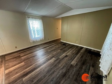 Stop scrolling - this is the one!    Welcome home to this