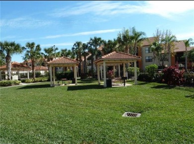 Beautiful and well-maintained 1 bedroom, 1 bathroom condo