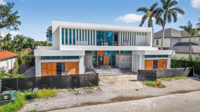 Prestigious Royal Plaza Dr, new Miami Modern Waterfront Estate