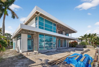Prestigious Royal Plaza Dr, new Miami Modern Waterfront Estate