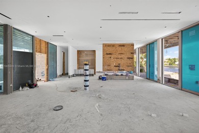 Prestigious Royal Plaza Dr, new Miami Modern Waterfront Estate