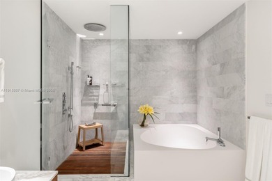 Located in the exclusive Oceana Bal Harbour, this beautifully