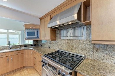 One or more photo(s) has been virtually stagede discover a