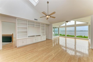 One or more photo(s) has been virtually stagede discover a