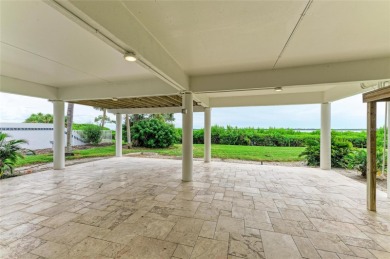 One or more photo(s) has been virtually stagede discover a