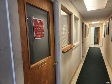 15K sqft multi use Industrial warehouse/office space for sale