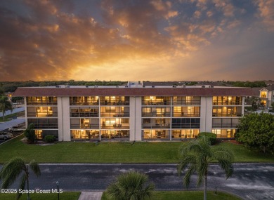 Don't miss this meticulously maintained 2 bed, 2 bath condo in