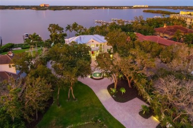 A private legacy estate on Siesta Key. Behind a private gate and
