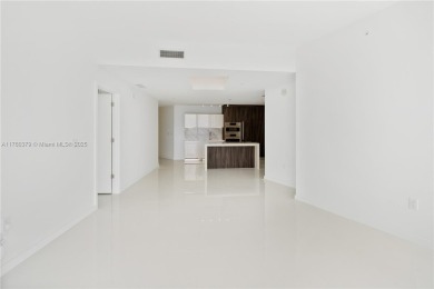 This spectacular, 2 bedrooms + den 3 full baths unit in