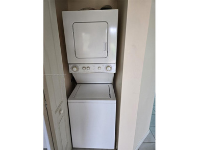 This is a top floor (4th floor) 2 bedroom 2 bath 55+ community