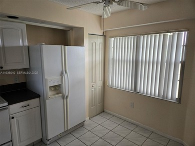 This is a top floor (4th floor) 2 bedroom 2 bath 55+ community